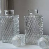 2 glass whiskey decanters, cross pattern, 900 ml