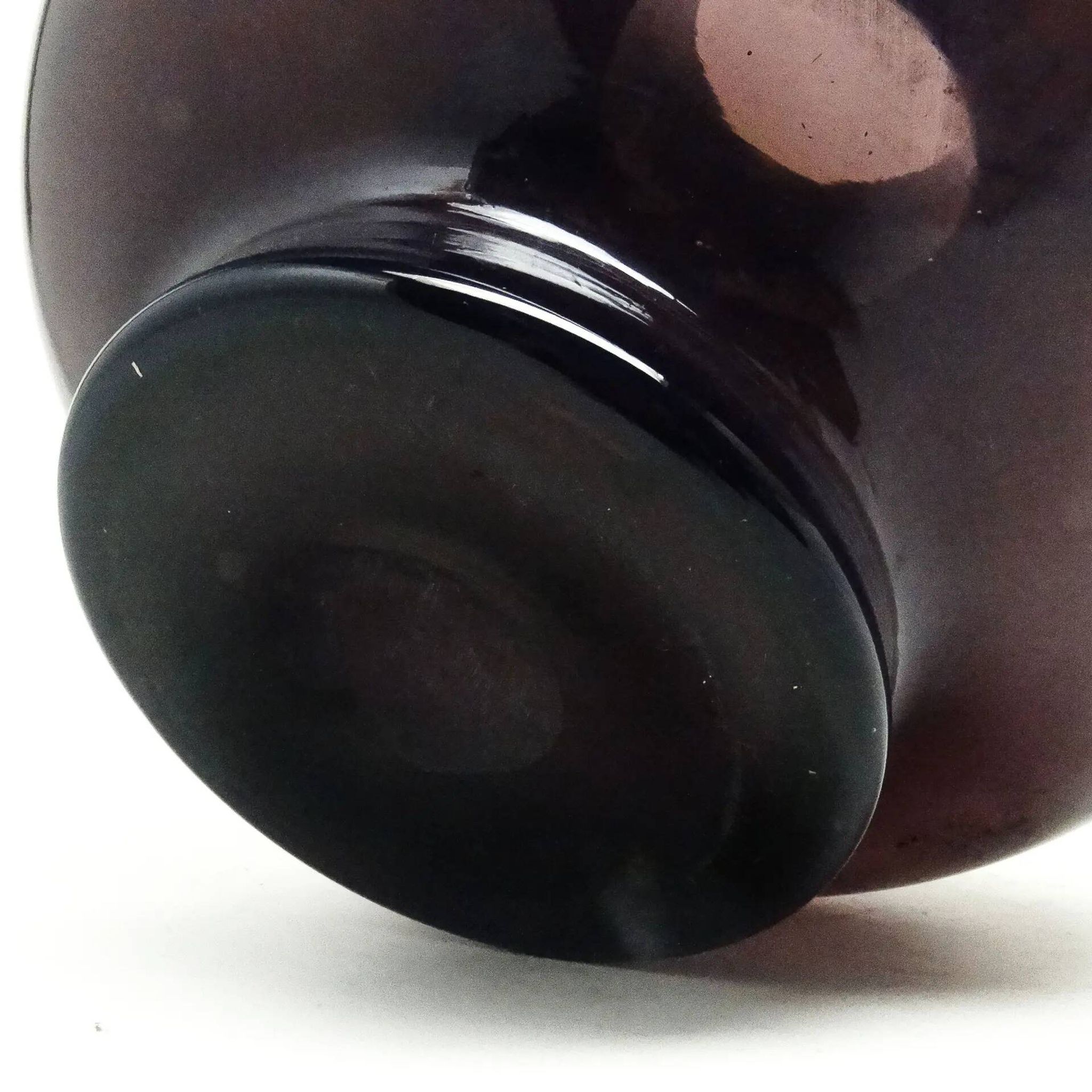 Modernist vase, purple glass, designed by J. Słuczan-Orkusz, Poland, 1970s
