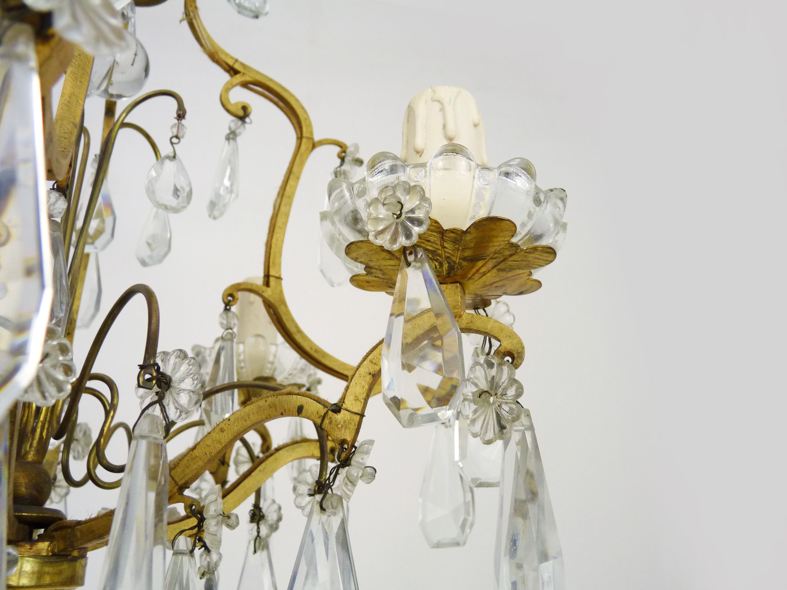 Bronze cage chandelier and glass tassels, with 4 lights. Chandelier tassels. 60s
