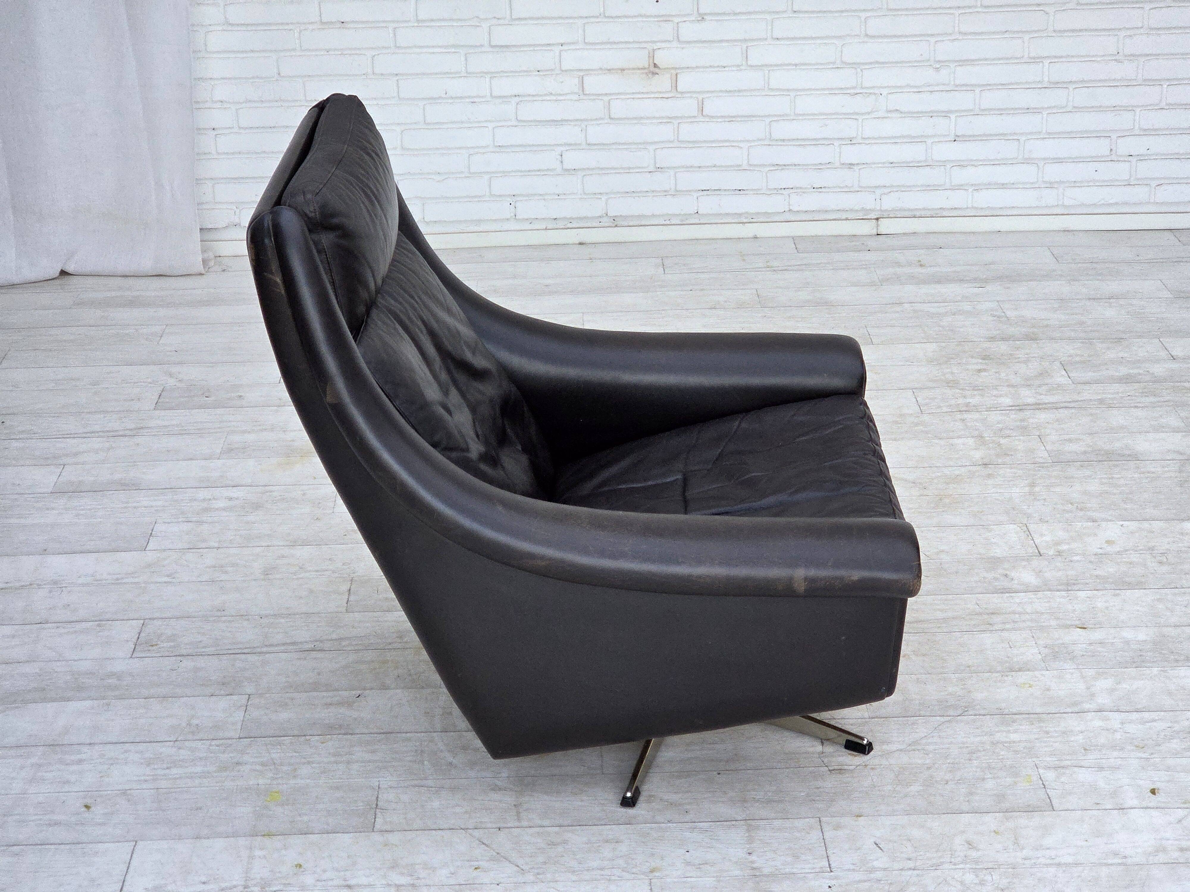 1960s, Danish highback swivel armchair by Aage Christensen, leather.
