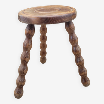 Tabouret tripode pieds boules