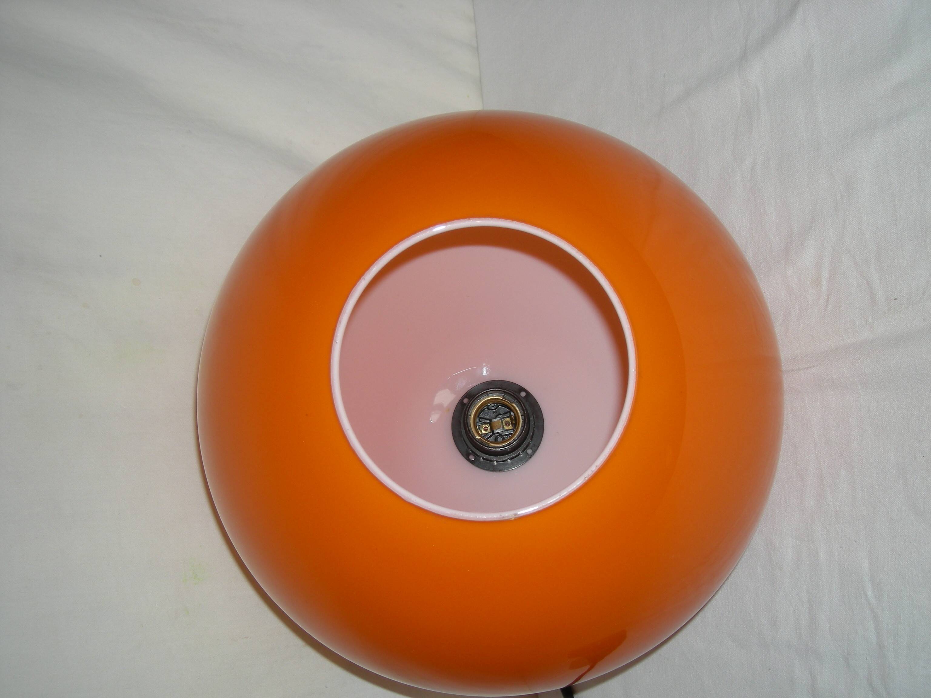 Suspension Boule orange des années 60 - 70