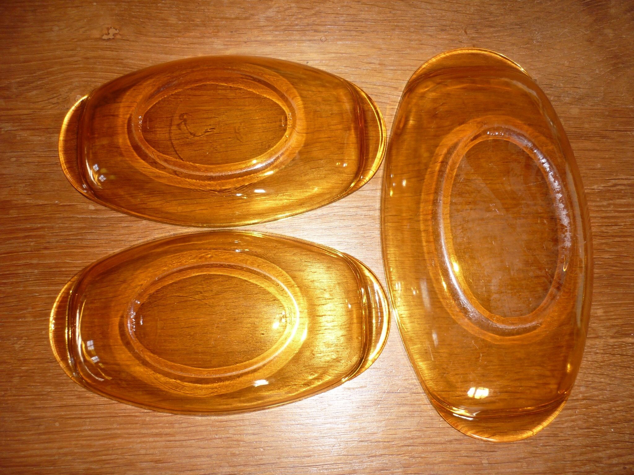 Set of 3 ramekins in amber glass vereco