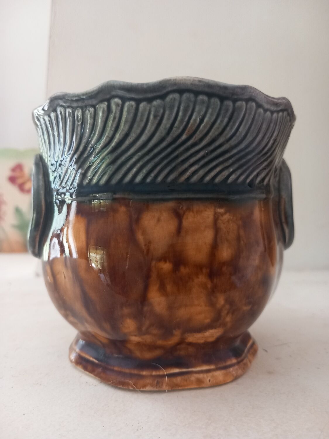 Slip pot cover