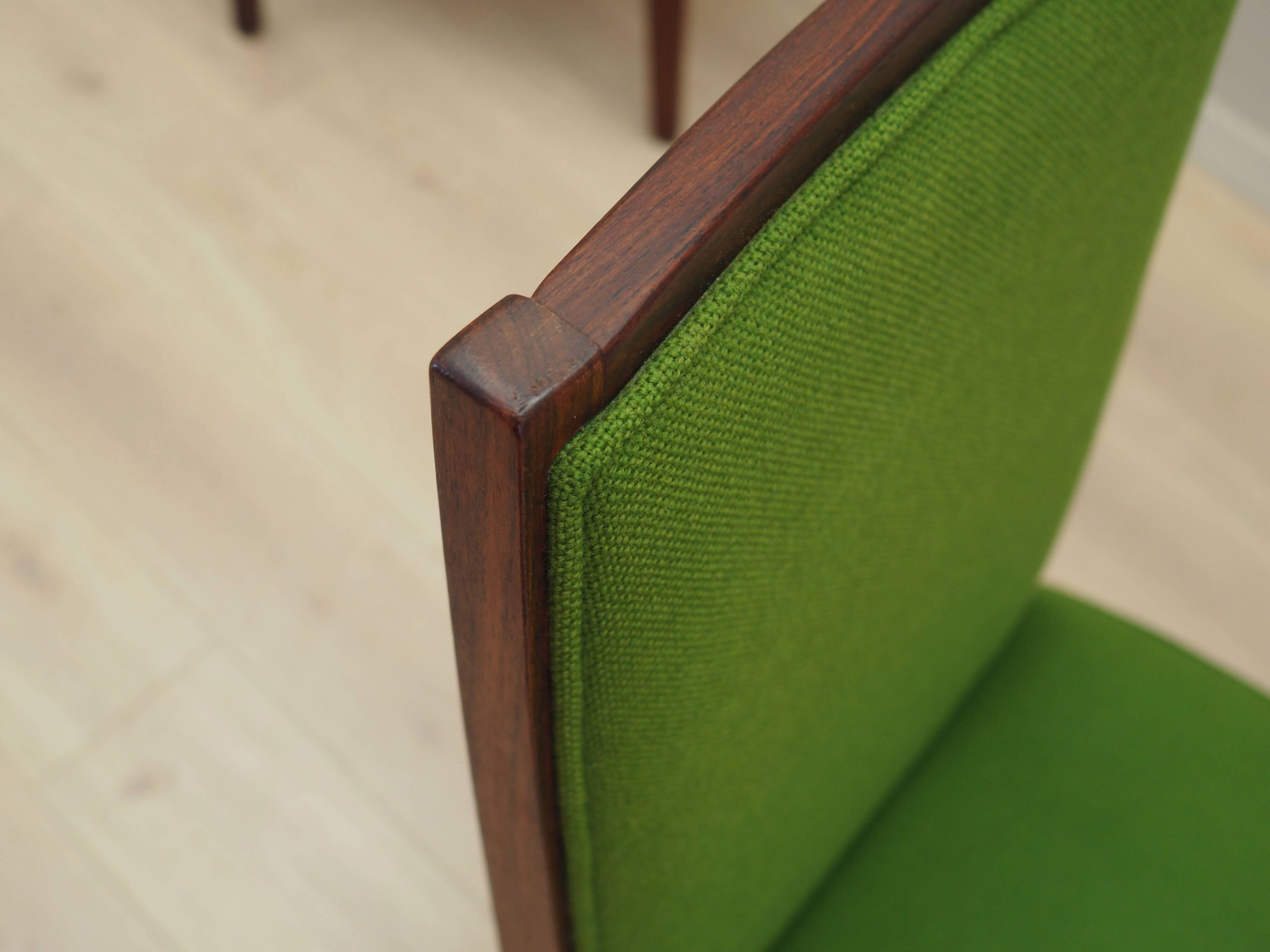 Ensemble de quatre chaises en palissandre, design danois, années 1970, éditeur : Dyrlund