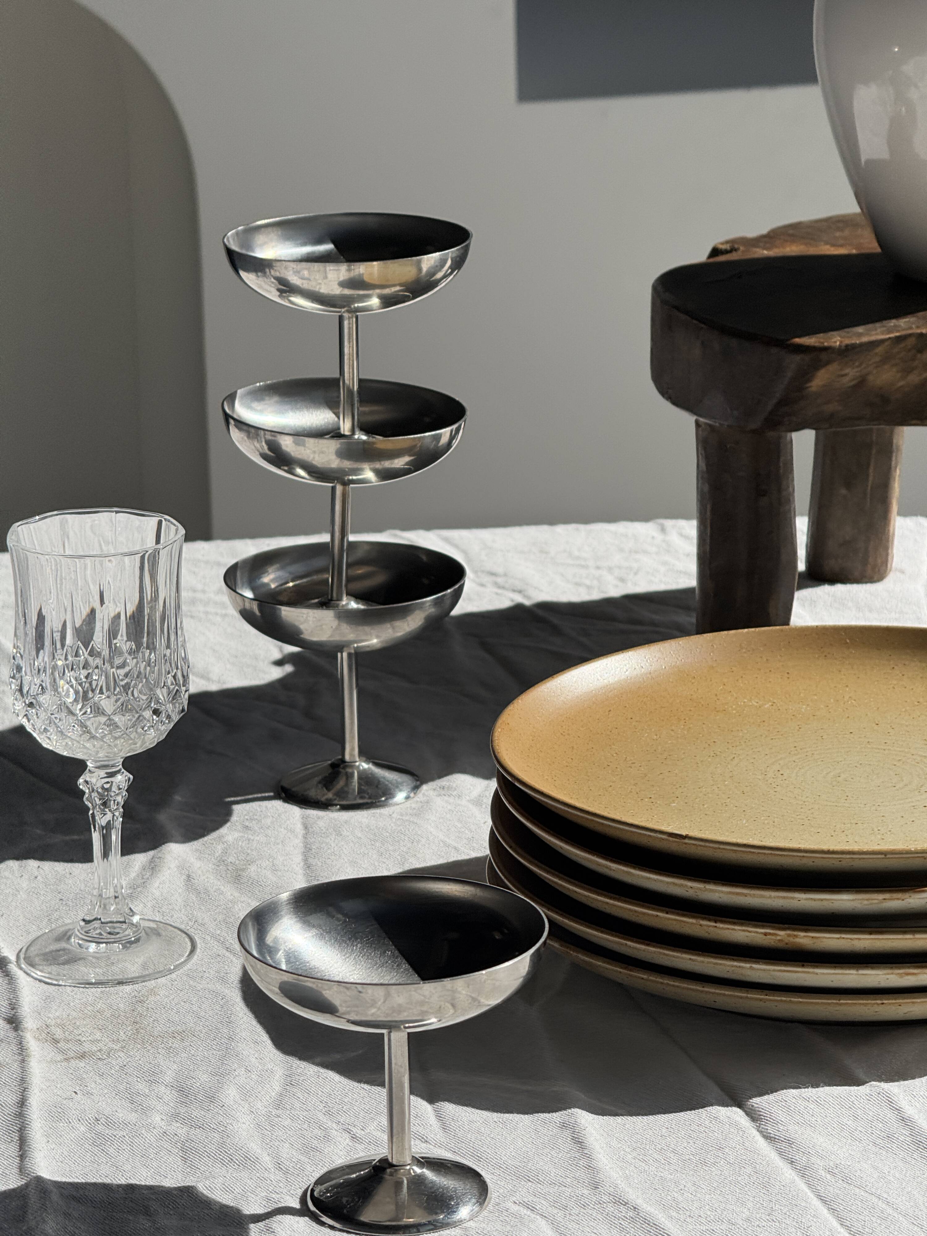 Set of 6 stoneware plates Village France D24