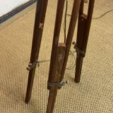 Tripod floor lamp in wood and adjustable brass