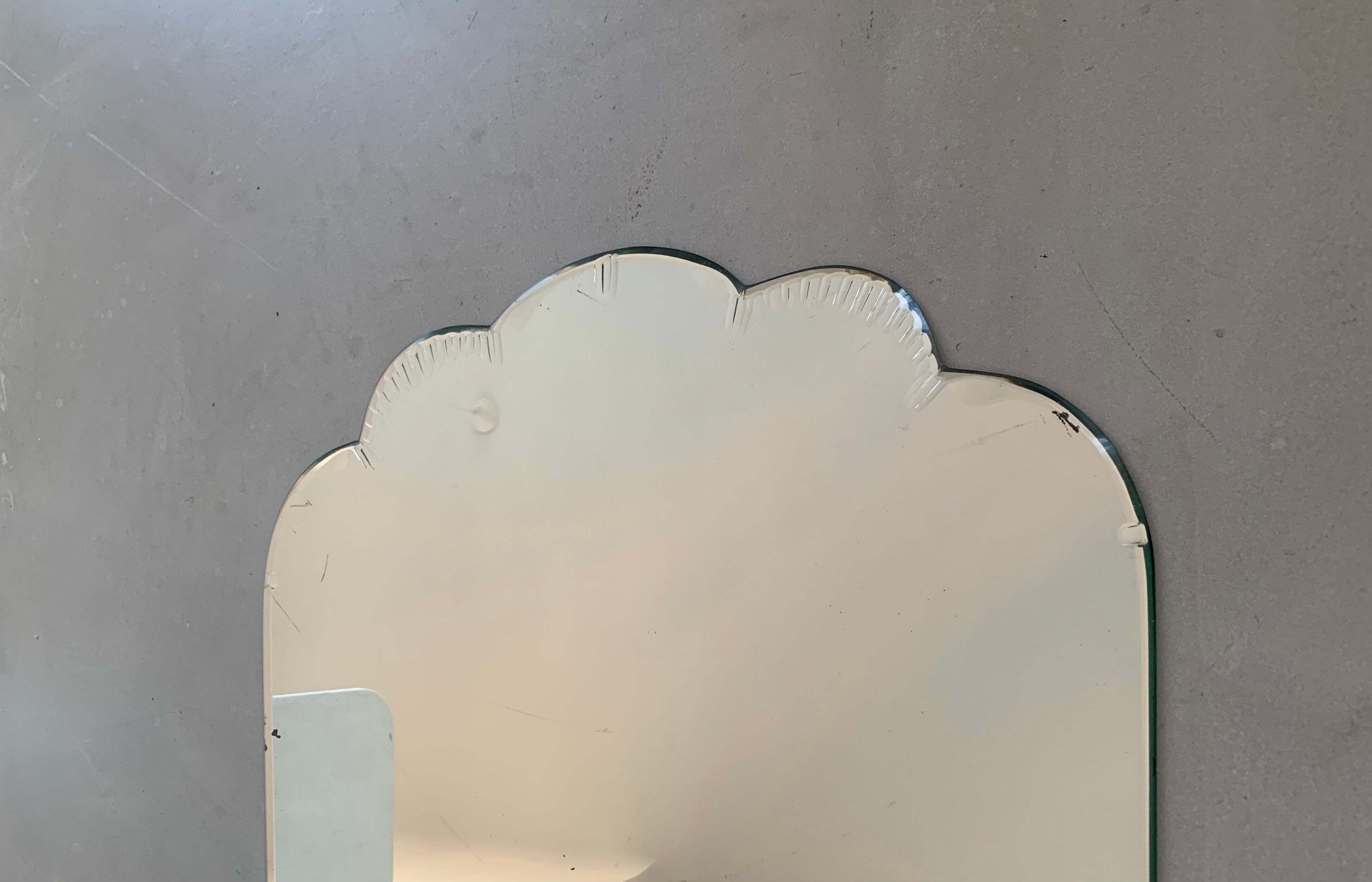 Old beveled mirror 53x82cm