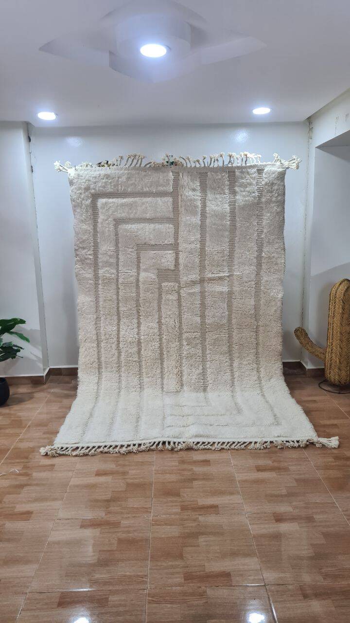 Handmade Beni Ouarain rug 250x150 cm