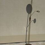 Lampadaire doré à liseuse led