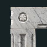 Cheminée en marbre de Carrare du XIXe siècle