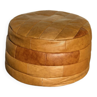 De Sede house style pouf in fauv leather patchwork, 1970s design