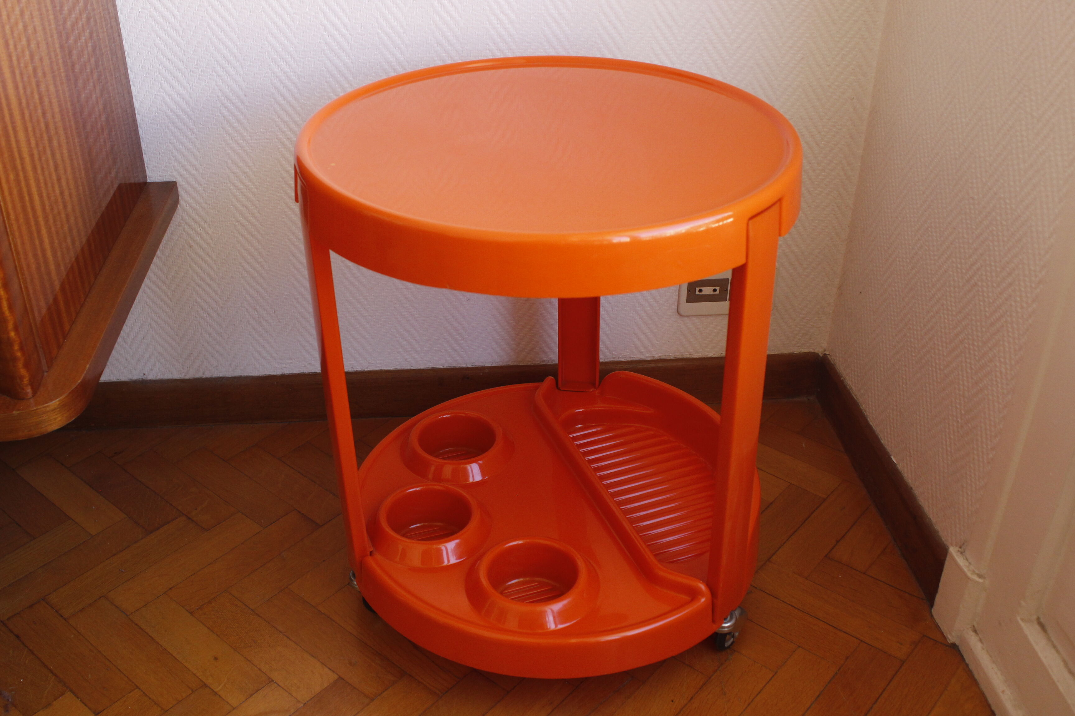 Vintage Italian bar trolley