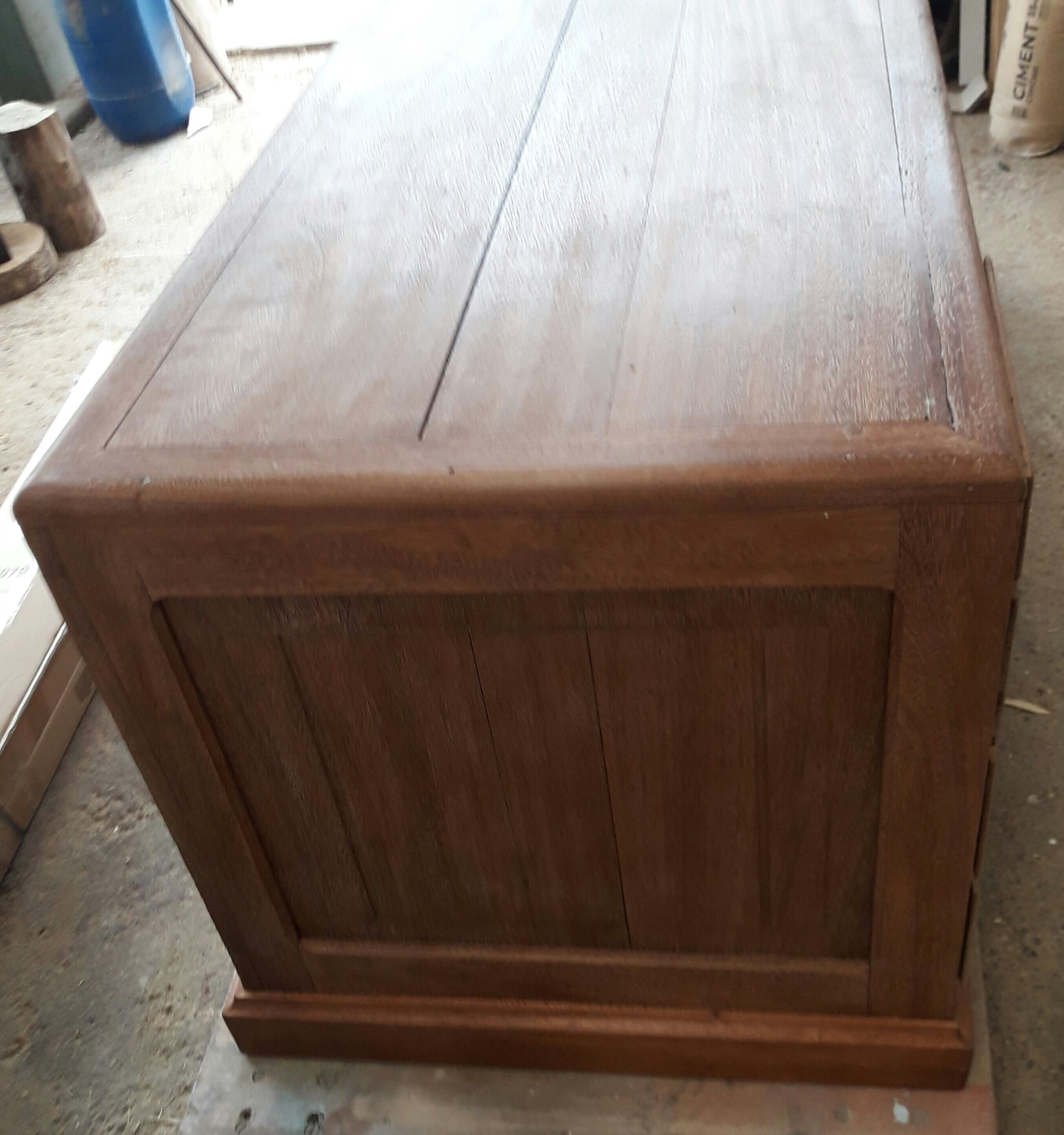 Exotic wood counter desk