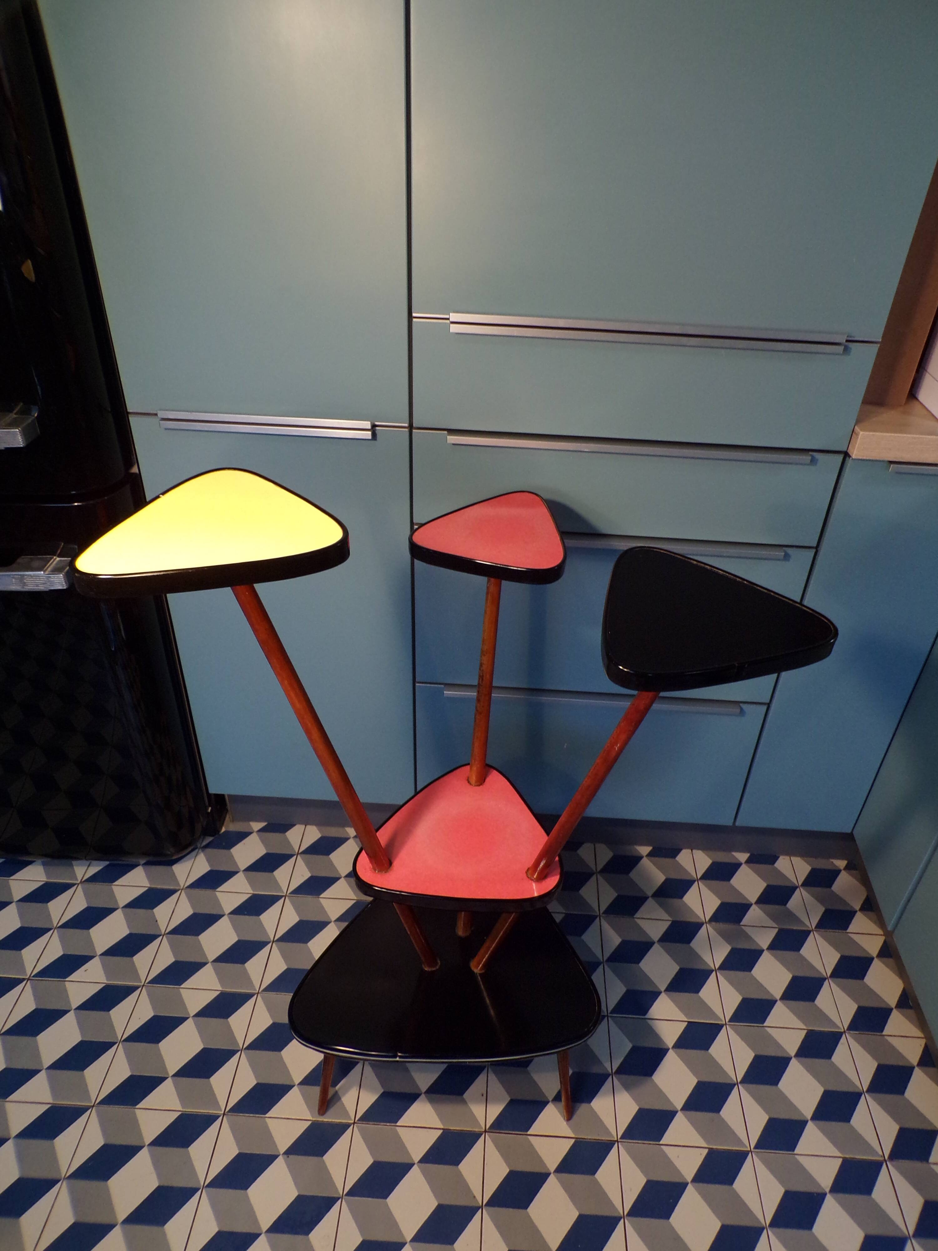 Porte plante vintage en formica