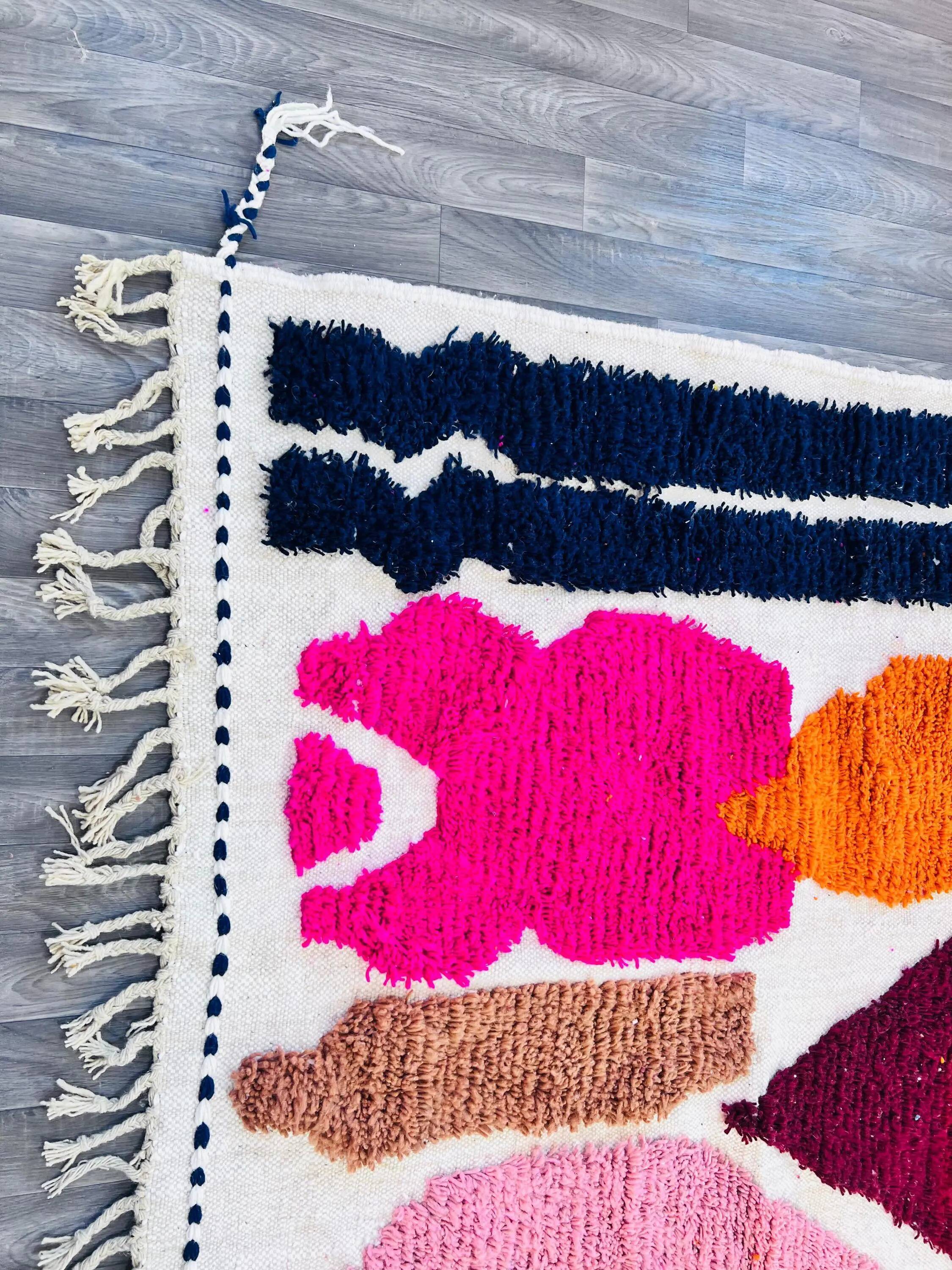 Handmade Berber rug in wool 3 x 2 m