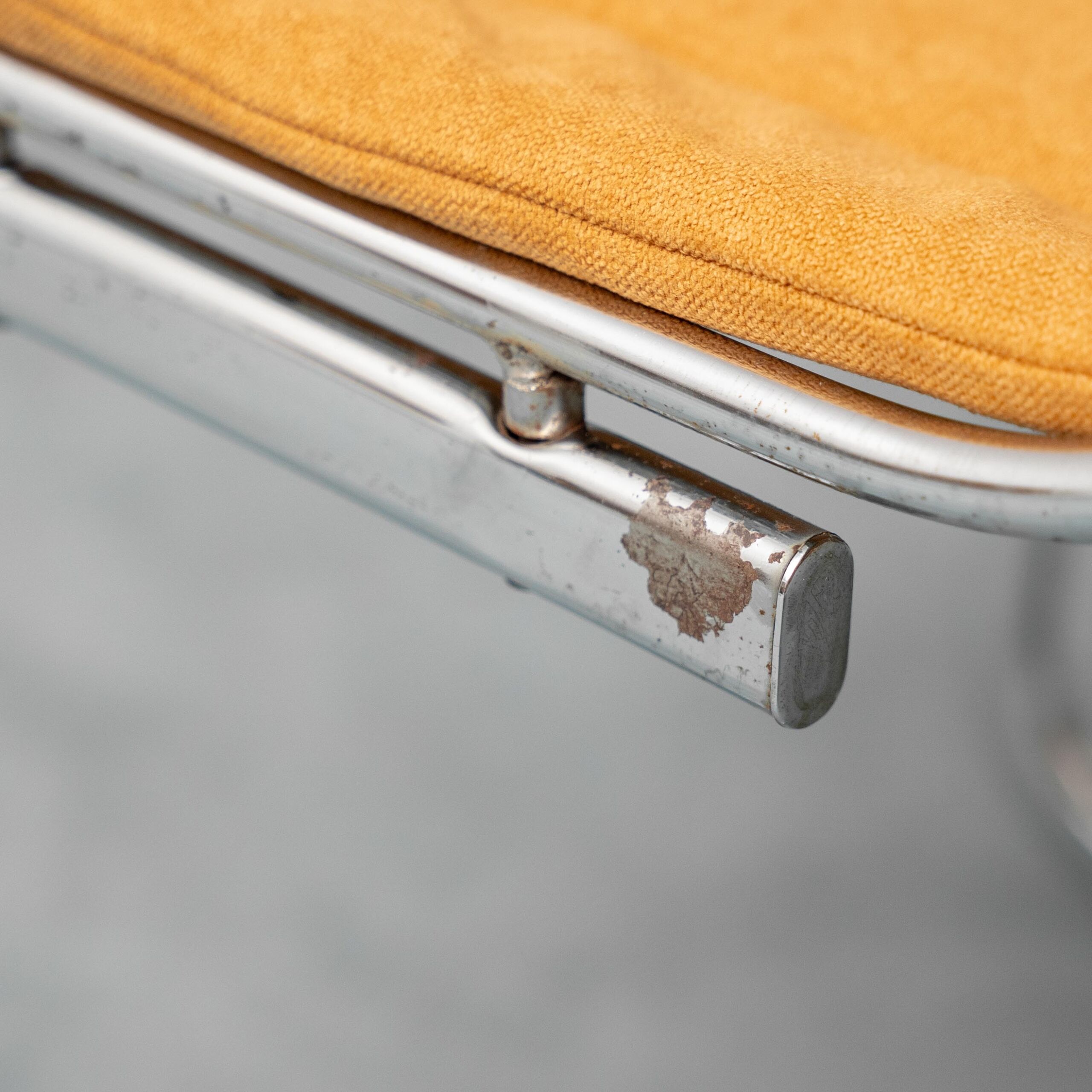 Set of 4 vintage Gastone Rinaldi chairs in chromed steel and yellow fabric, 1970s modernism