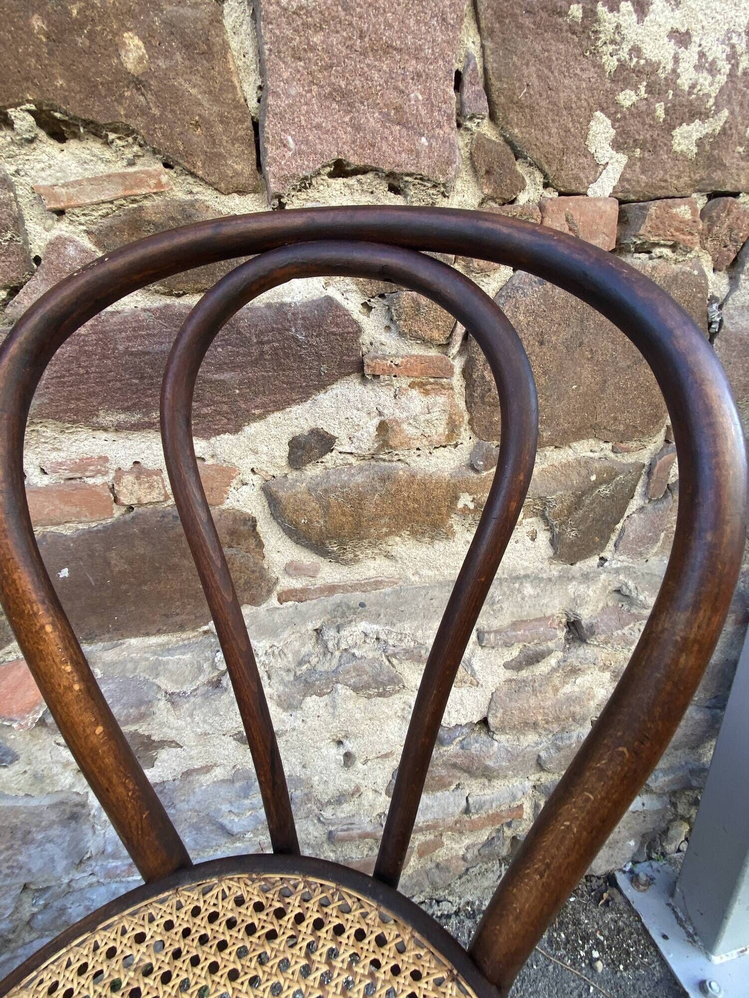 pair of Fischel Thonet Nr 18 curved wood bistro chairs