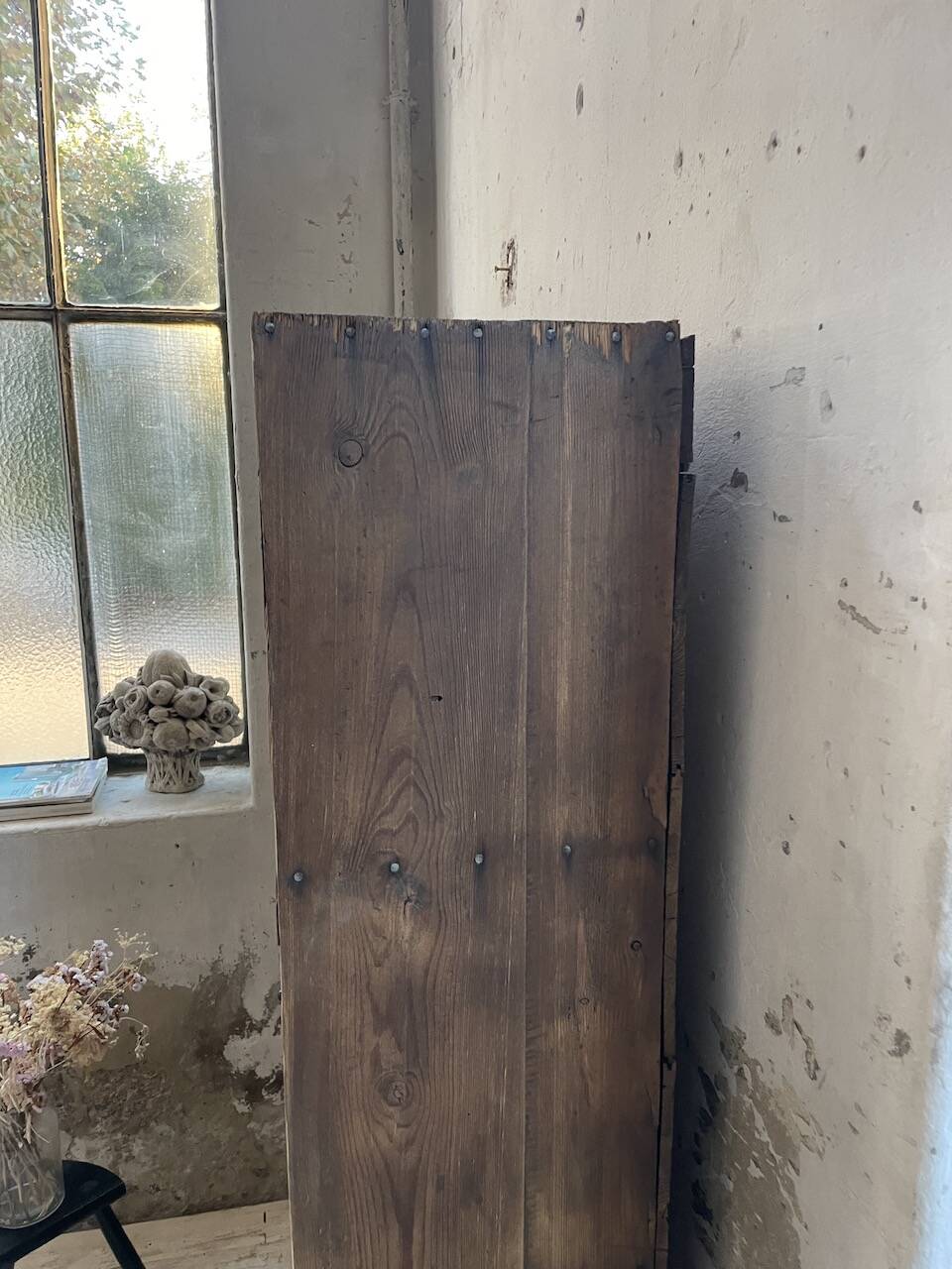 Trade furniture with boxes