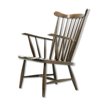 Scandinavian spindle back armchair 1960s