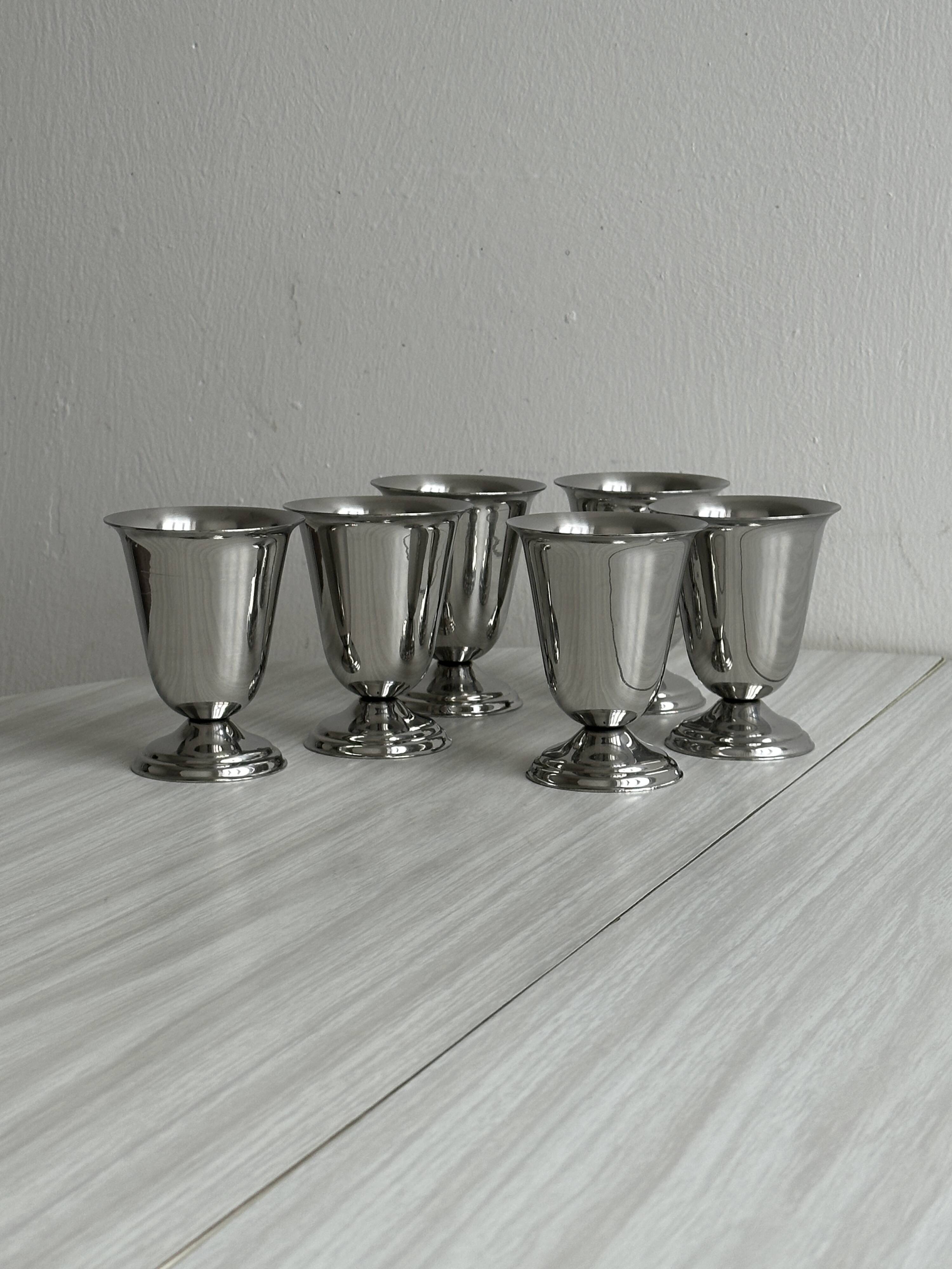6 stainless steel mugs