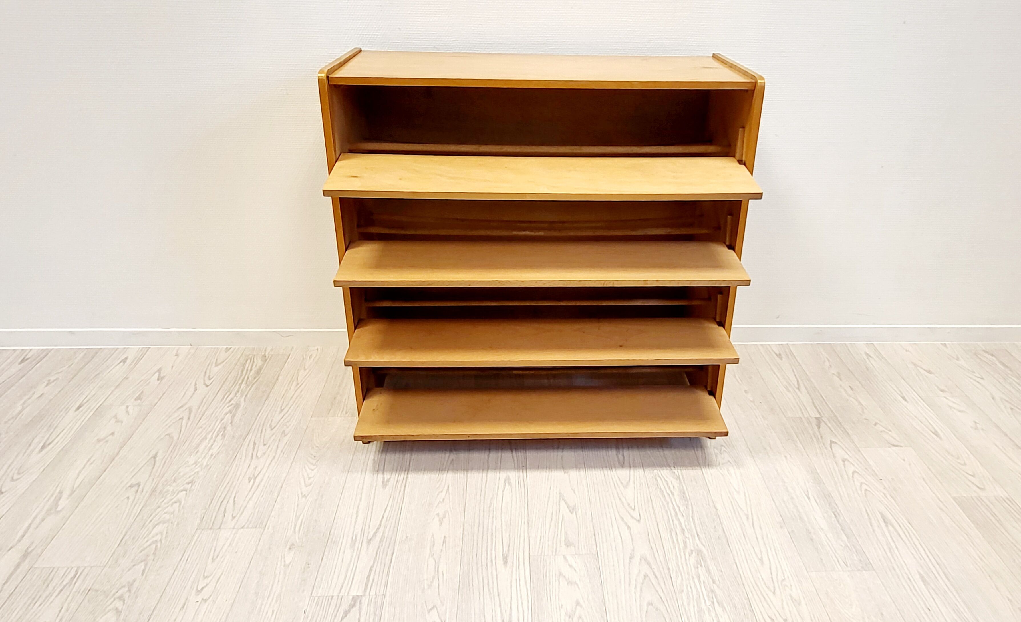 Vintage shoes cabinet