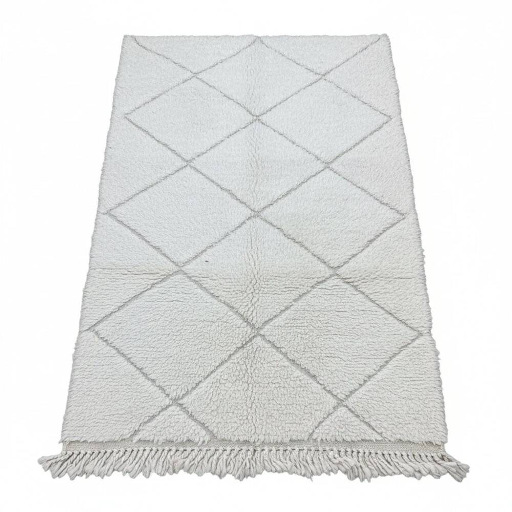 Small white Berber rug Aya