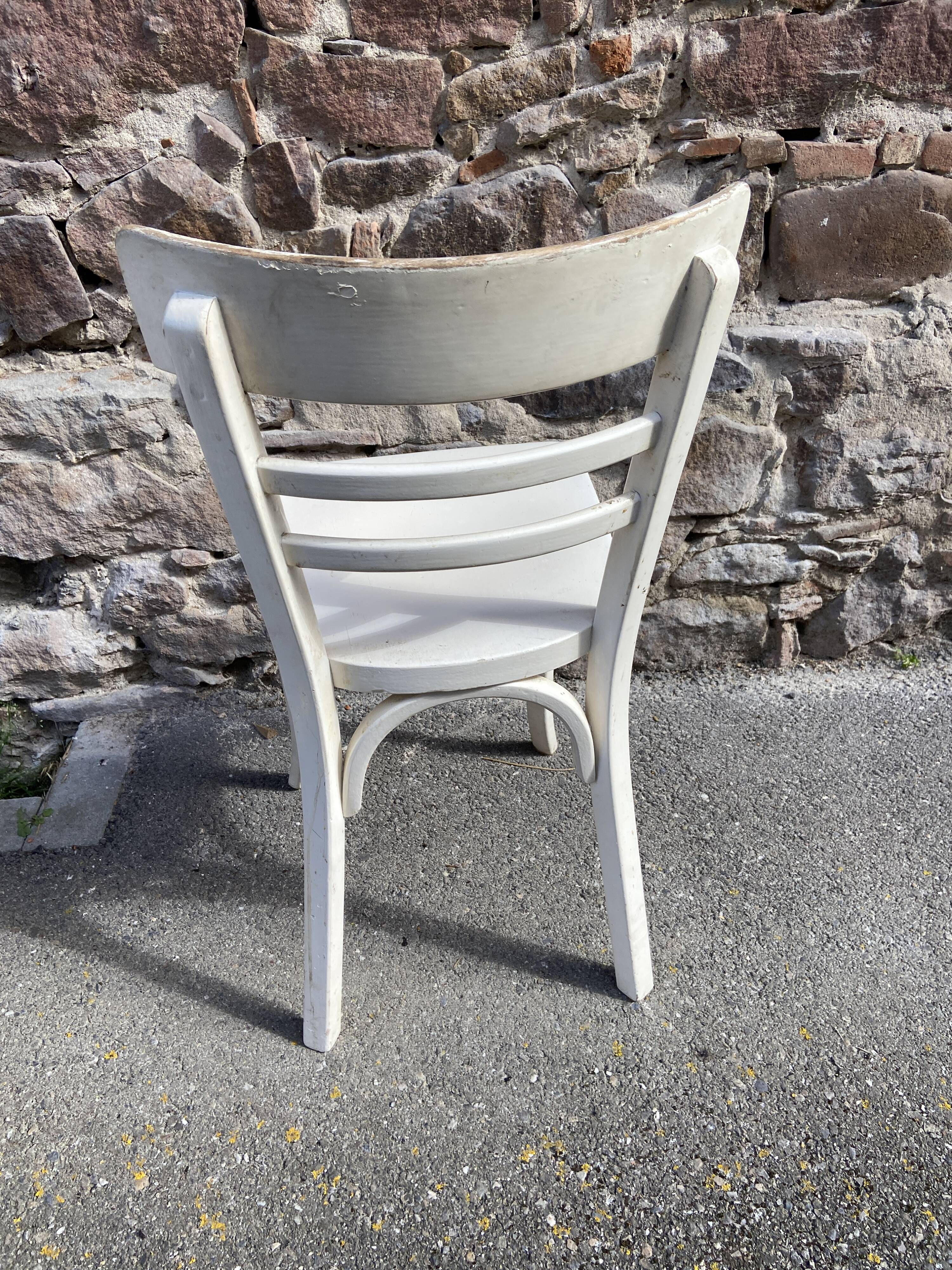 2 Viennese chairs Bent wood Restaurant Paris baumann Fischel 1950