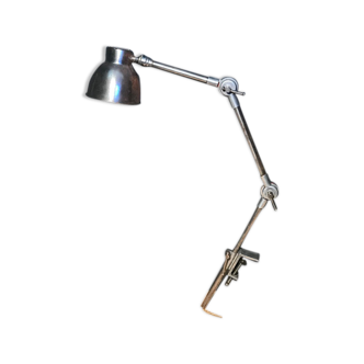 Articulate metal lamp