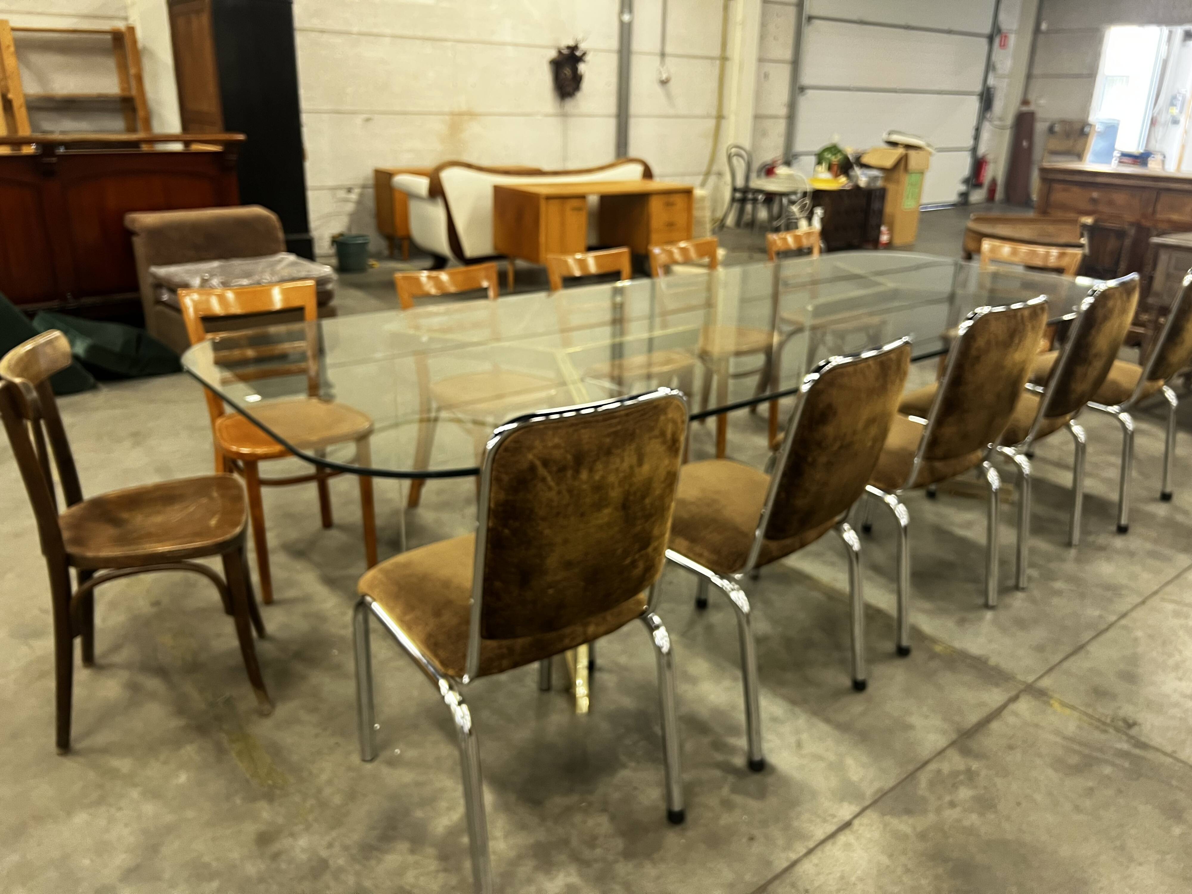 Table / table à manger vintage en verre XL (3 mètres de long )