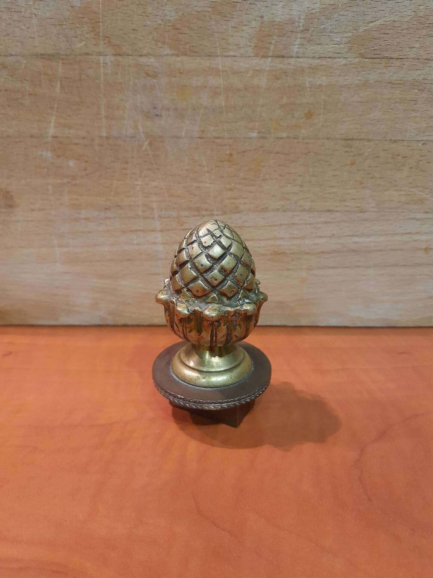 Door or antique furniture knob "Pine cone" in solid brass