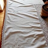 Rectangular cotton tablecloth embroidered