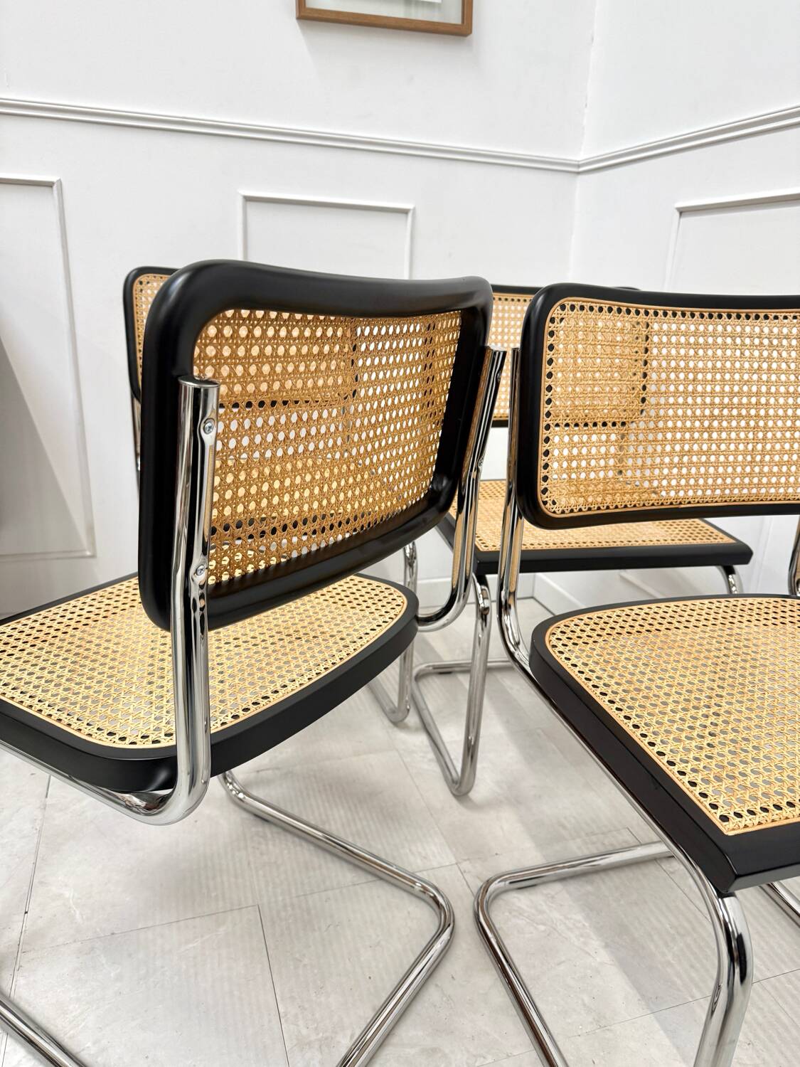 Lot de 4 chaises B32 noires