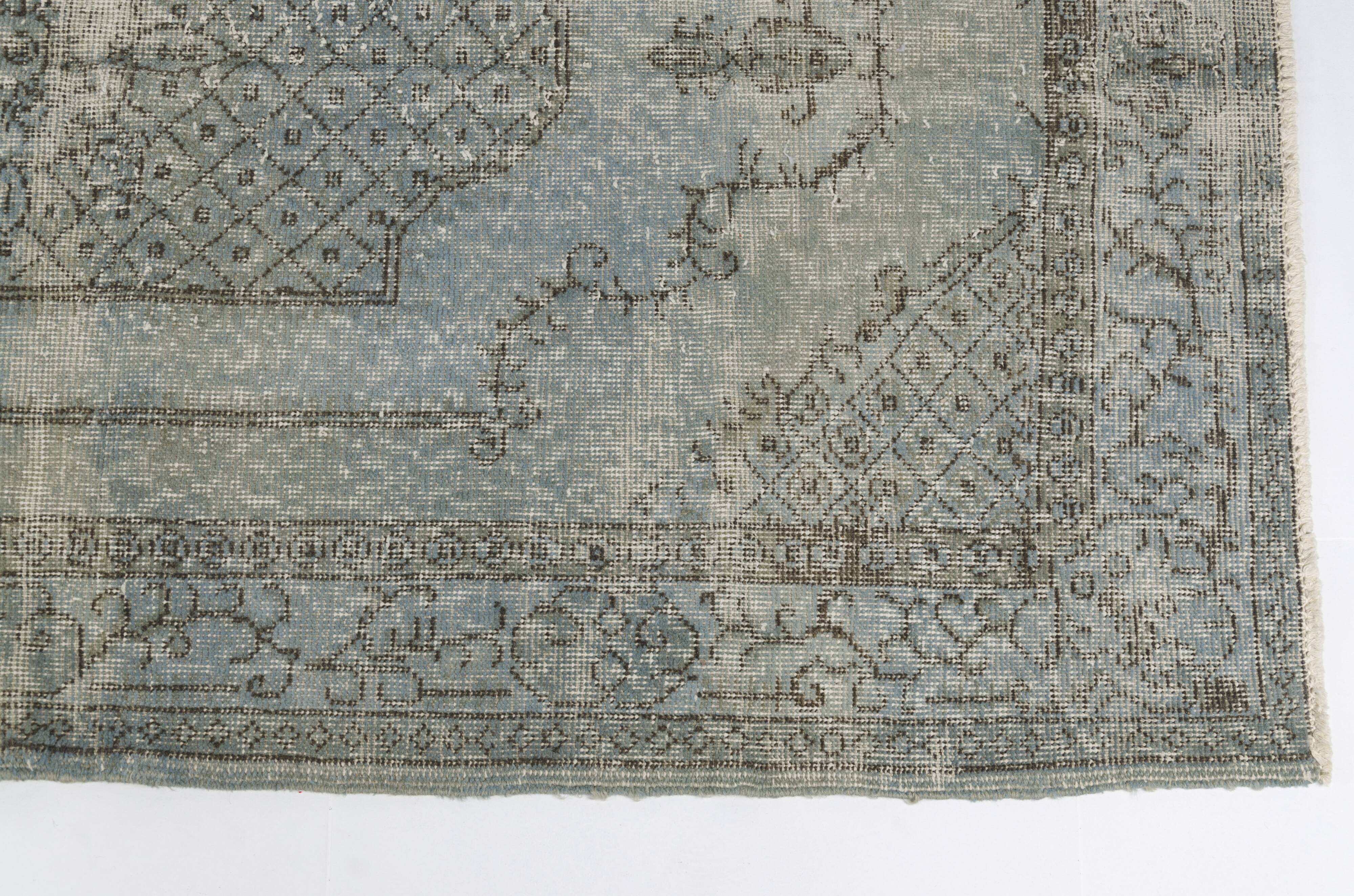 Turkish Vintage Floral Rug sku v-360