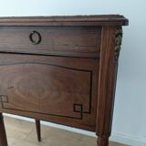 Chevet de cabinet style Louis XVI signé