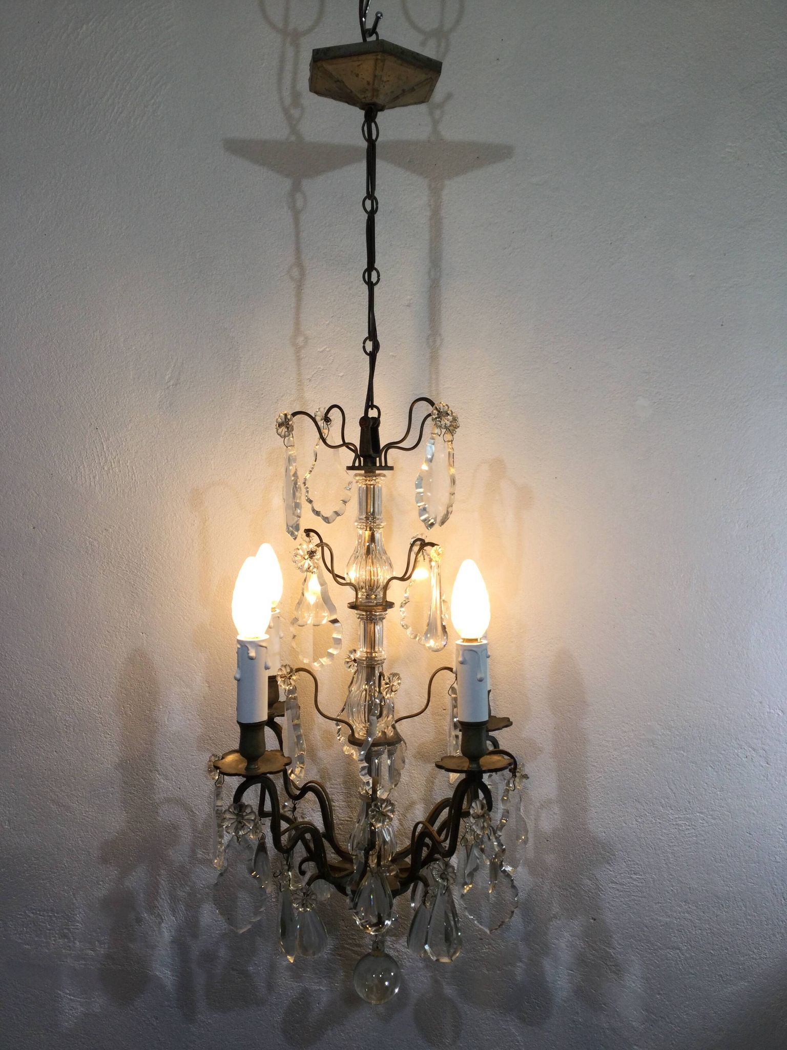 Chandelier 4 Lights Crystal And White Bronze