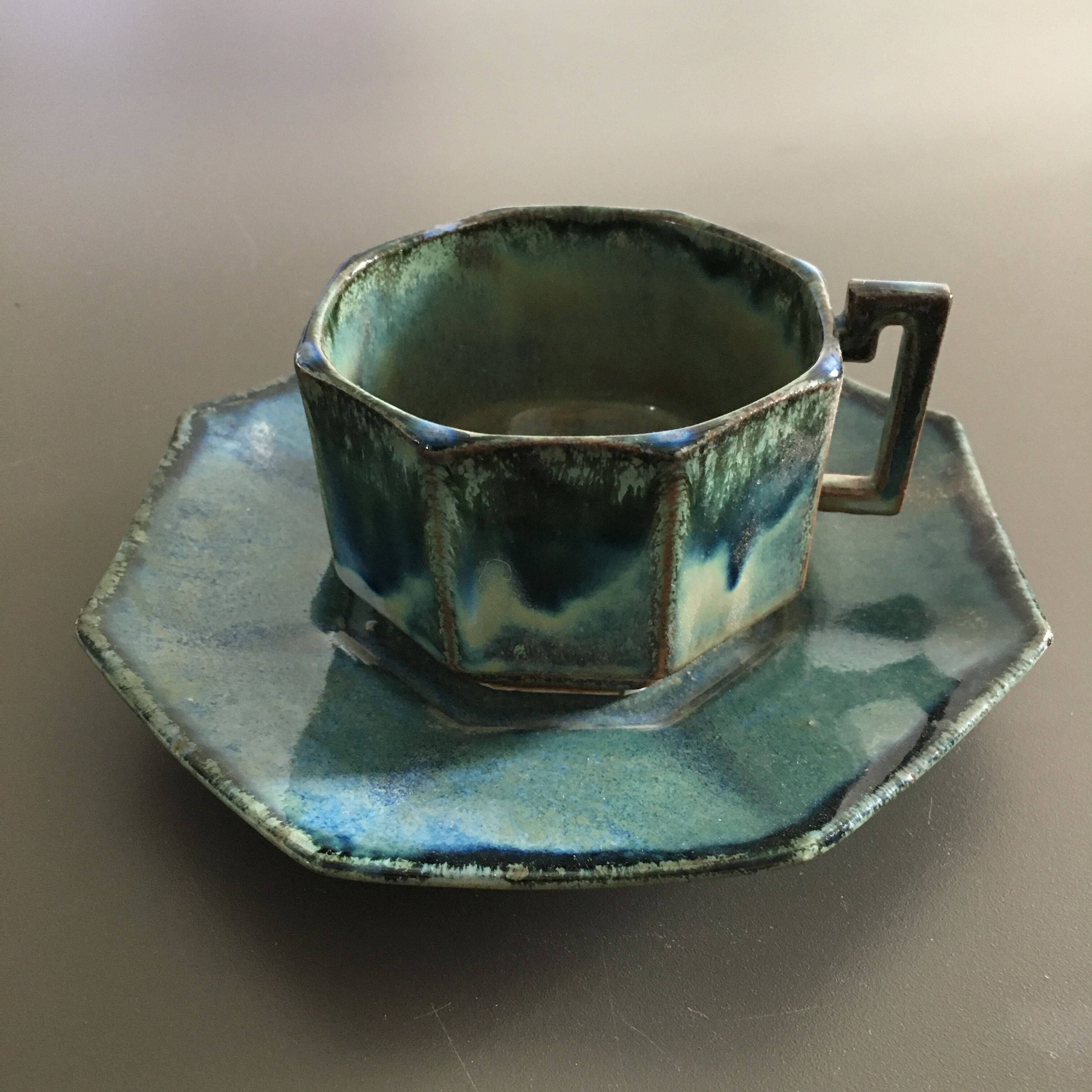 Paire de tasses hexagonales