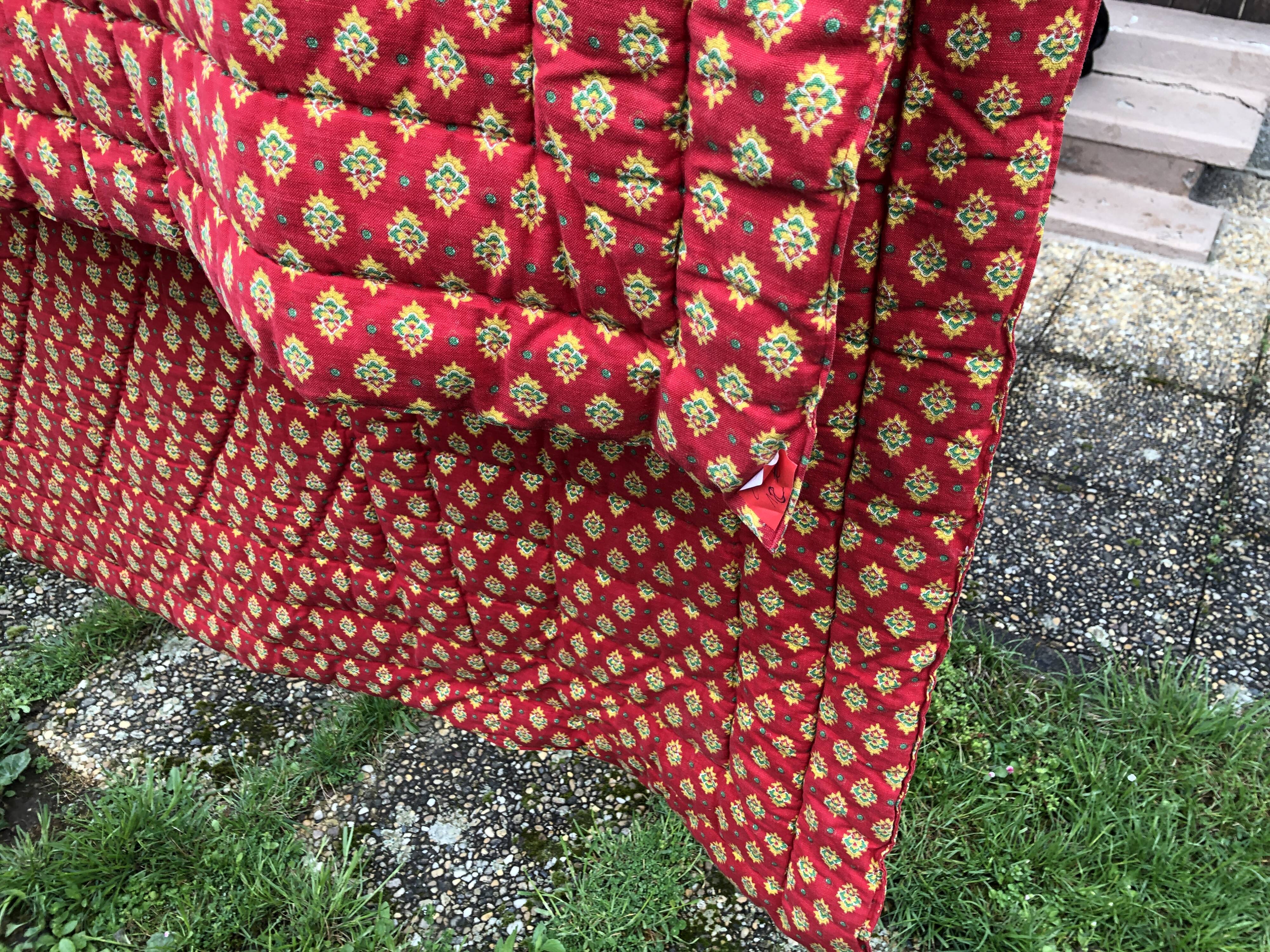 Provençal plaid boutis - old bed cover