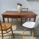 Table en bois vintage