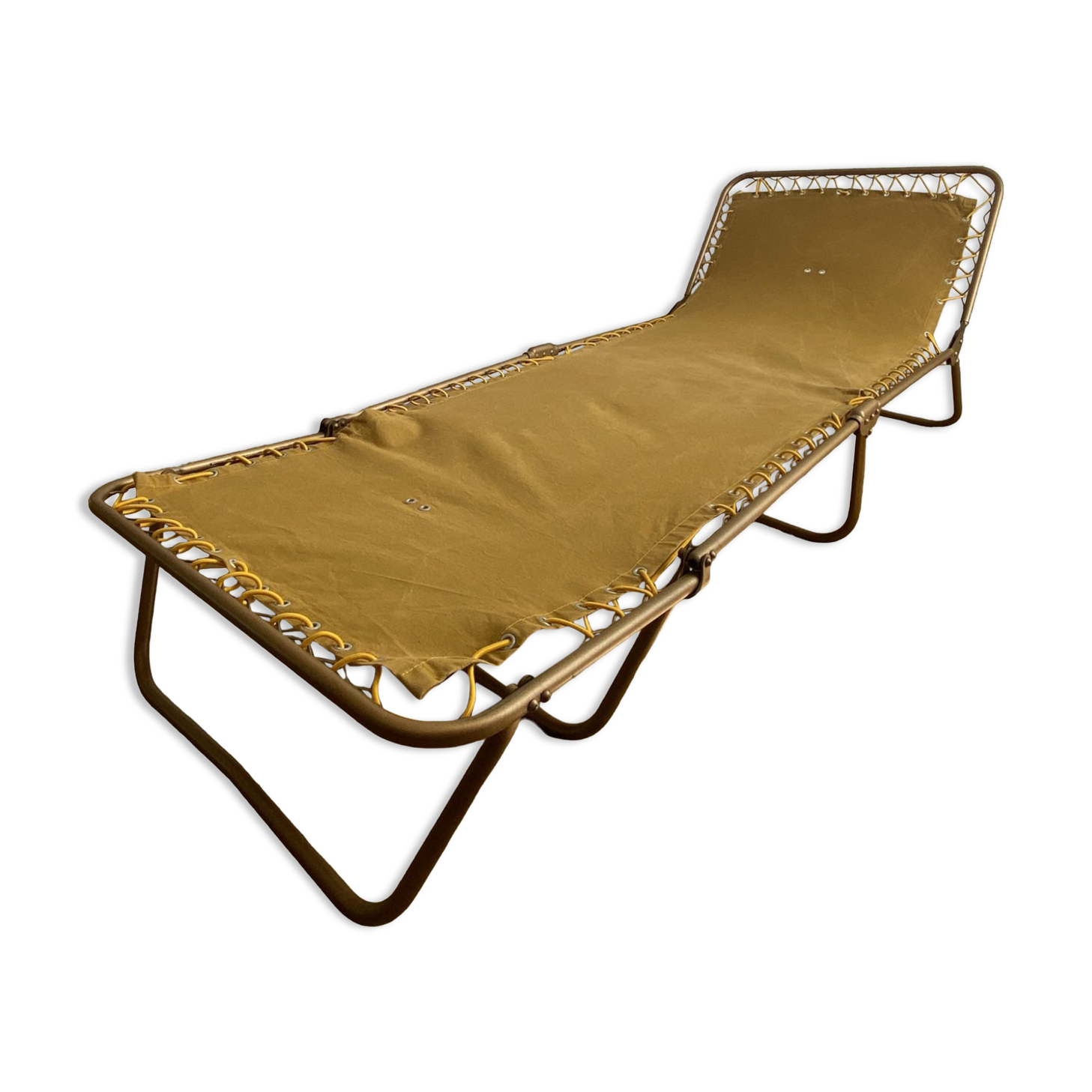 VINTAGE FOLDING CAMP BED