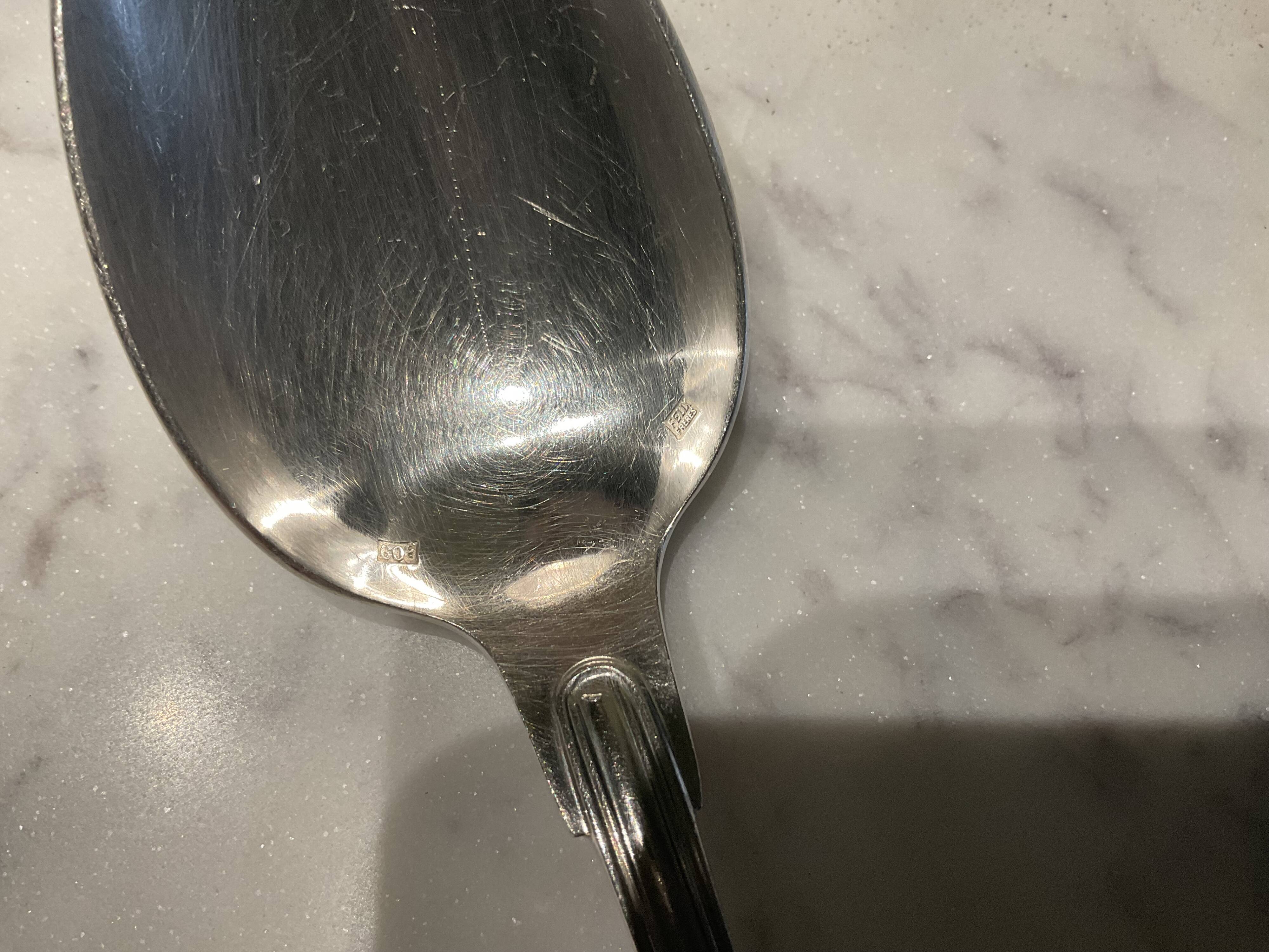 12 Soup Spoons. Silver Plated. Félix Frères