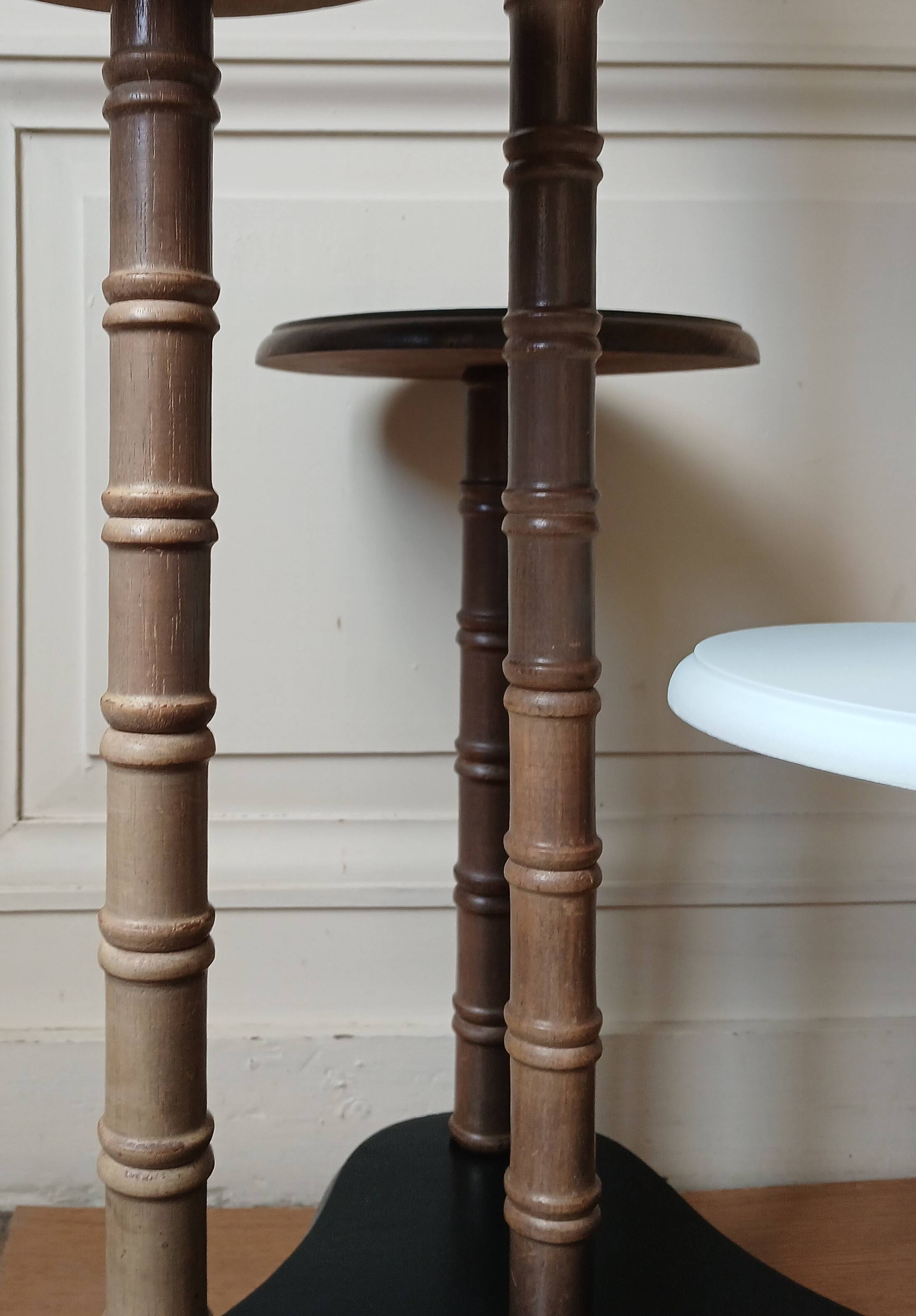 Tripod plant holder 4 levels in solid wood, bamboo style & painted