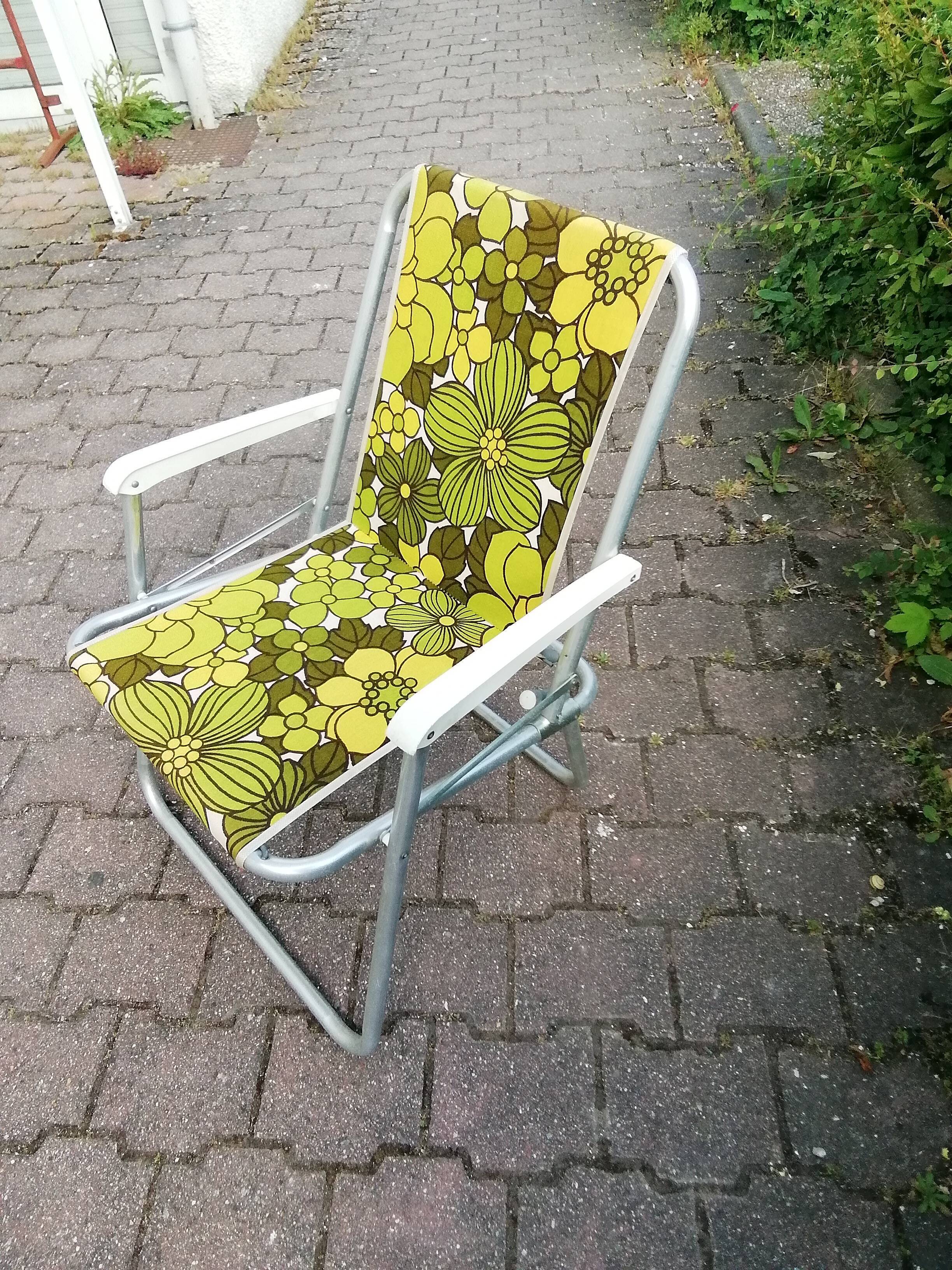 Vintage folding chair