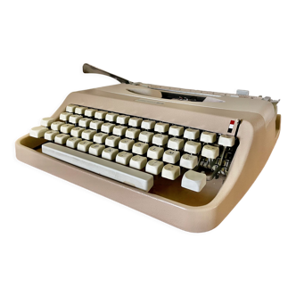 Underwood typewriter 18 1970