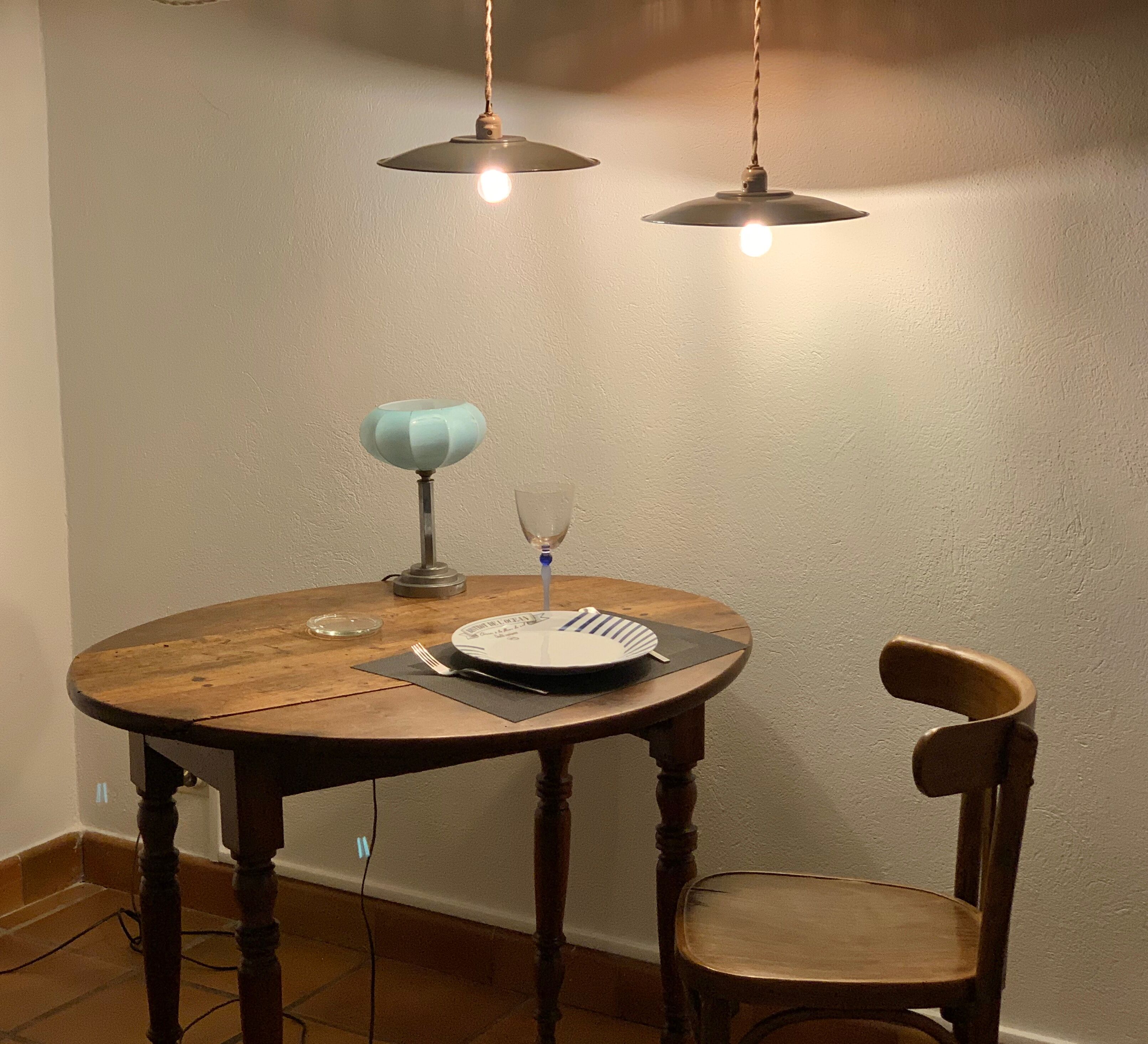 Duo of hanging lamp bistro sheet enamelled sheet metal