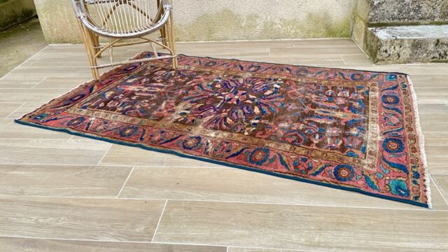 Oriental art deco carpet 123cm x 200cm
