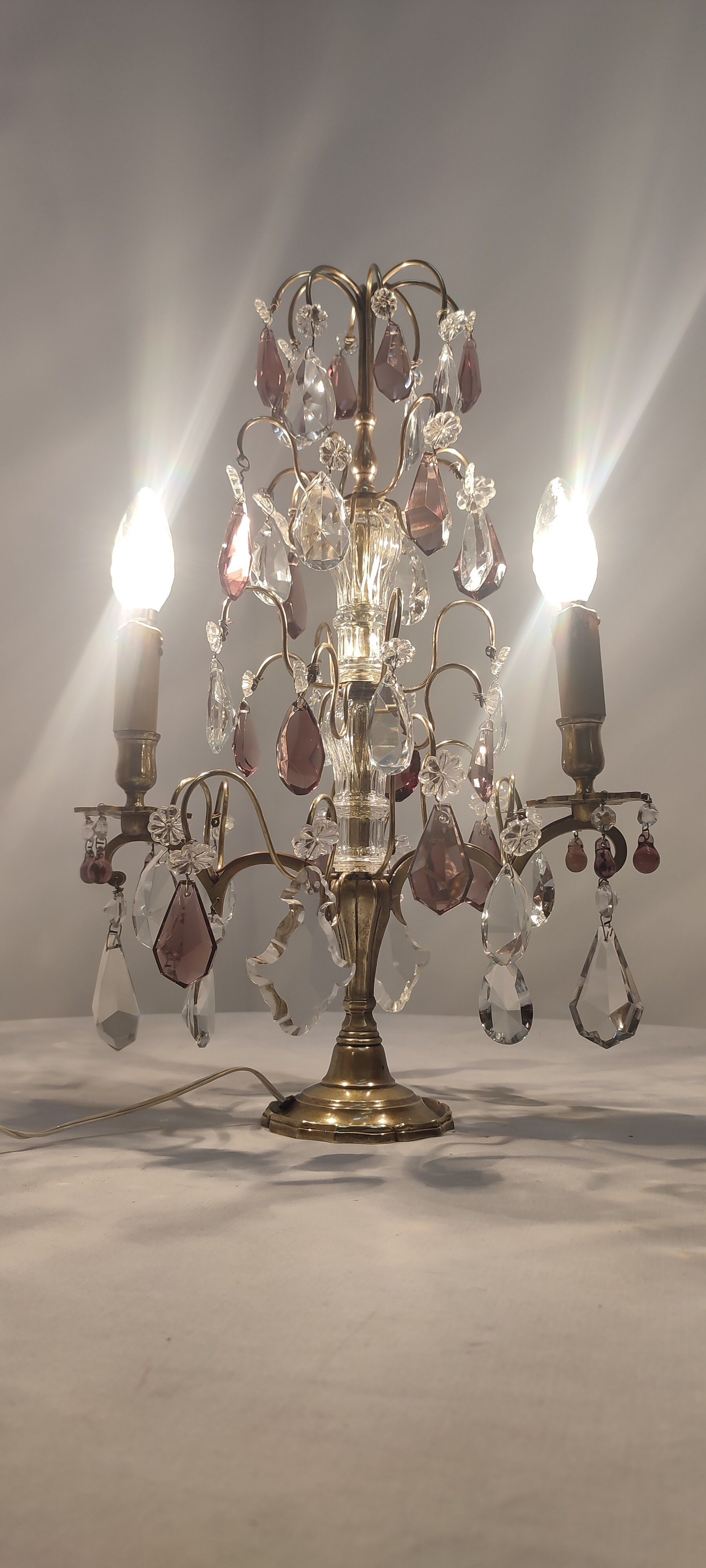 Lampe de table en bronze et cristal, France