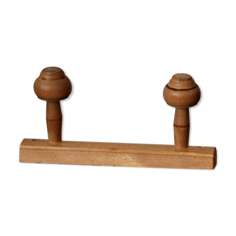 Light wood coat holder 2 patères