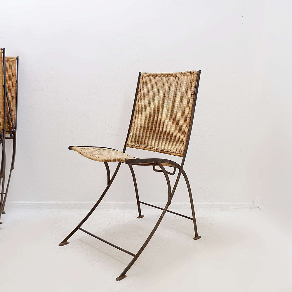 Set of 6 French mid-century folding chairs in wicker and iron, 1960s.