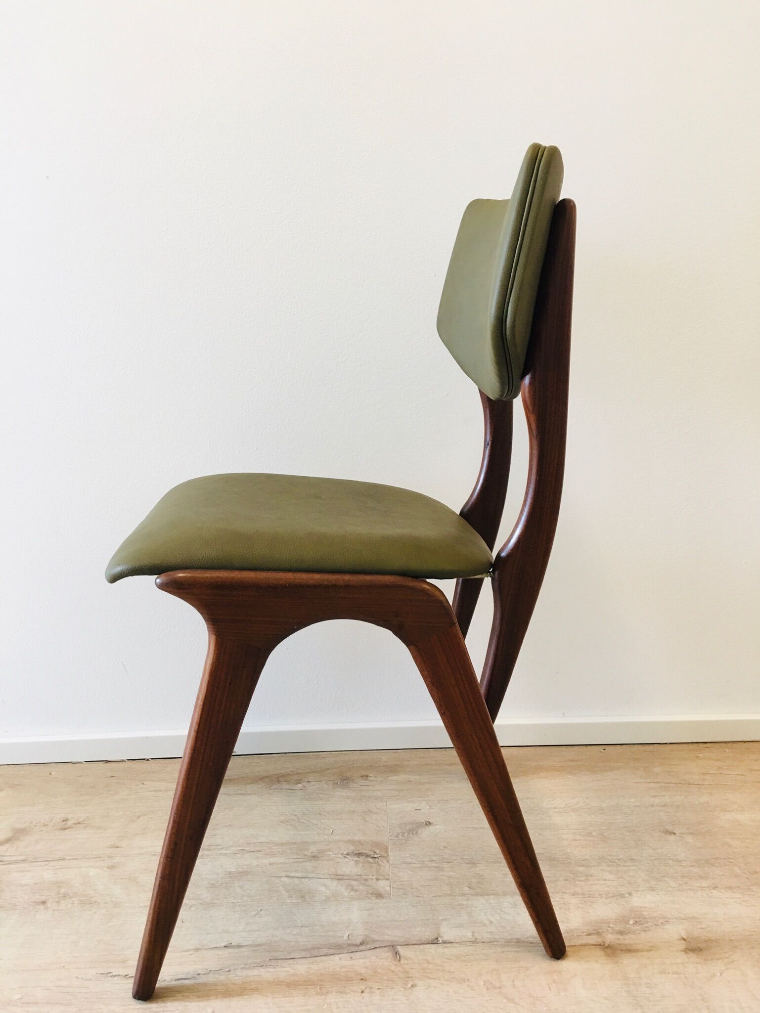 Chaise par Louis van Teeffelen